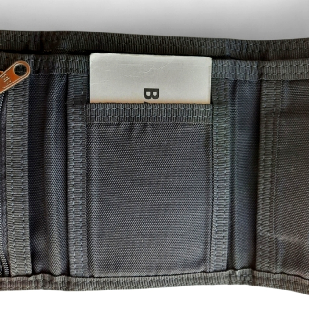BALENCIAGA Acid Green Wallet Trifold Nylon Italy Zip Neon Yellow Black Luxury - Picture 9 of 13